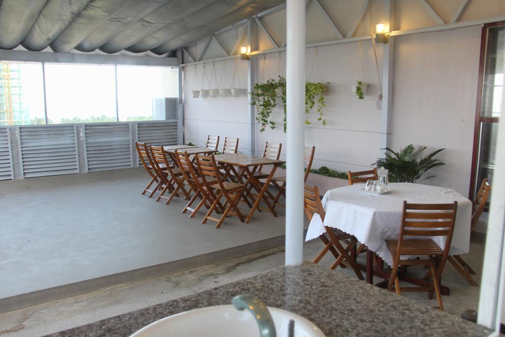 Trung Duong Da Nang Beach Hotel מראה חיצוני תמונה