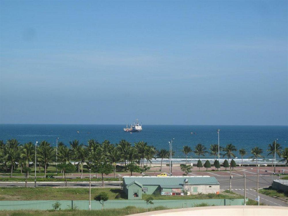 Trung Duong Da Nang Beach Hotel מראה חיצוני תמונה