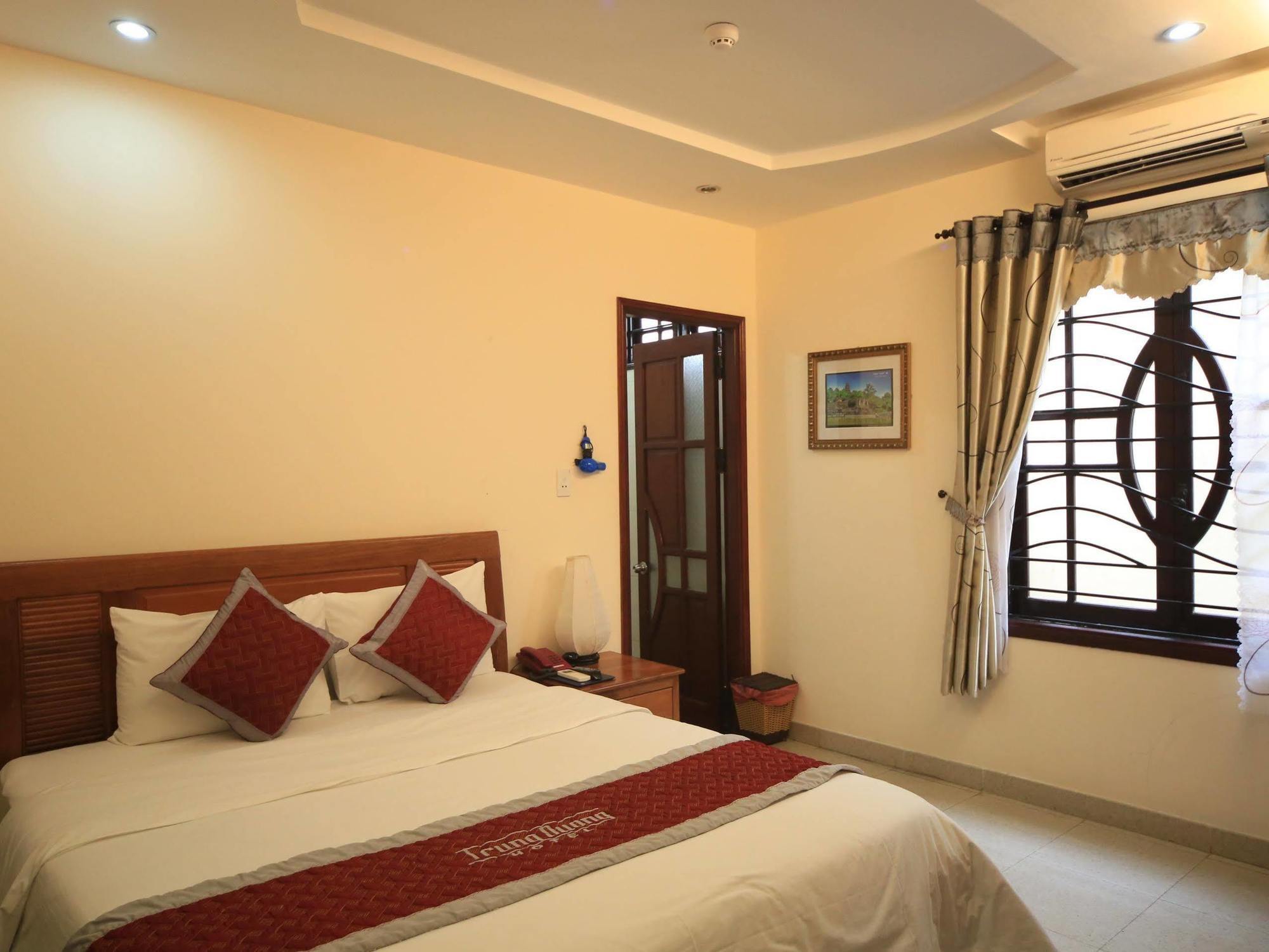 Trung Duong Da Nang Beach Hotel מראה חיצוני תמונה