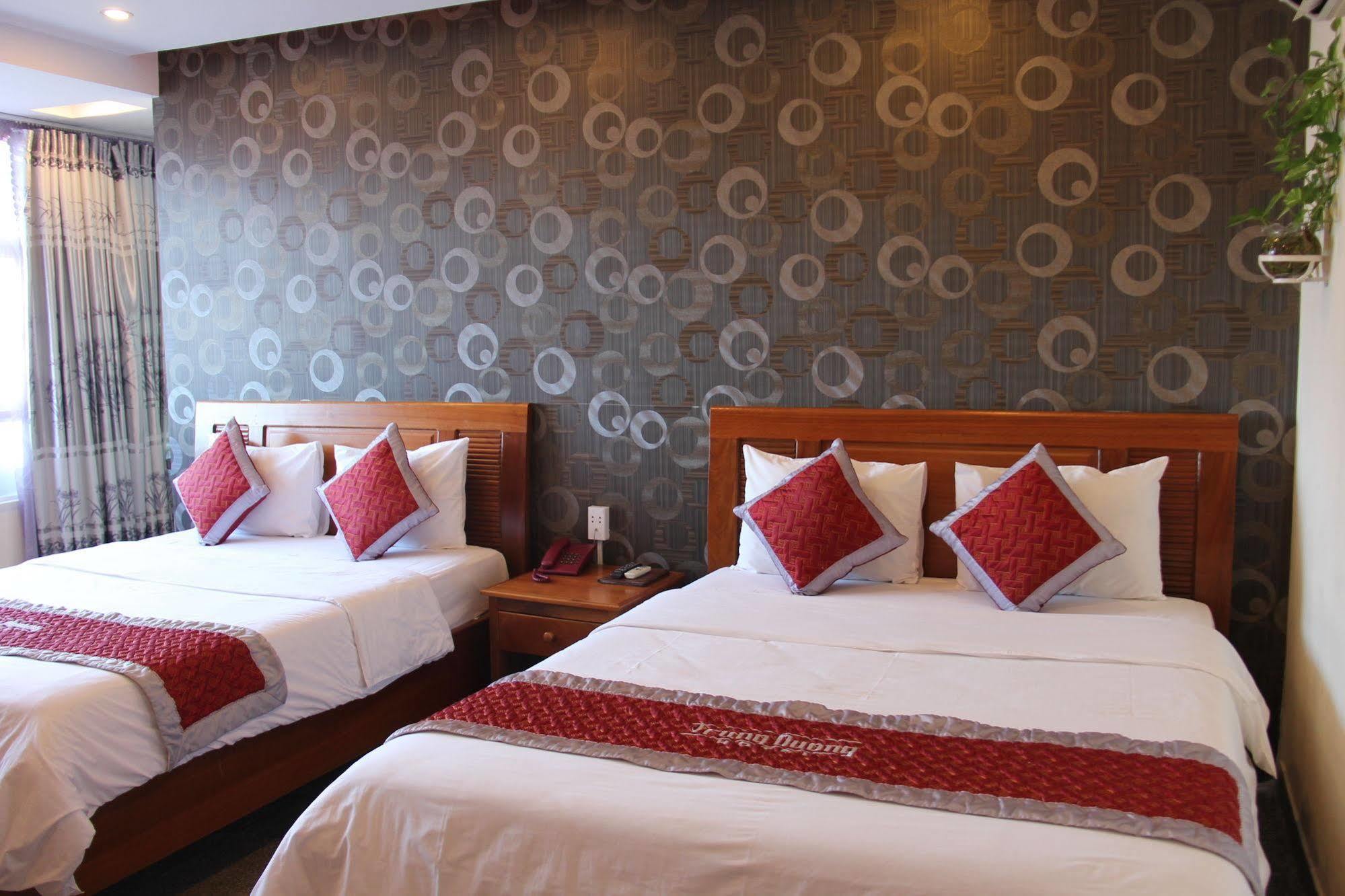 Trung Duong Da Nang Beach Hotel מראה חיצוני תמונה