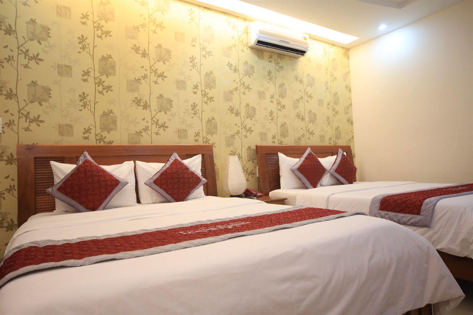 Trung Duong Da Nang Beach Hotel מראה חיצוני תמונה